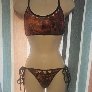 Brown Feather-Print Bikini Set - Unbranded
